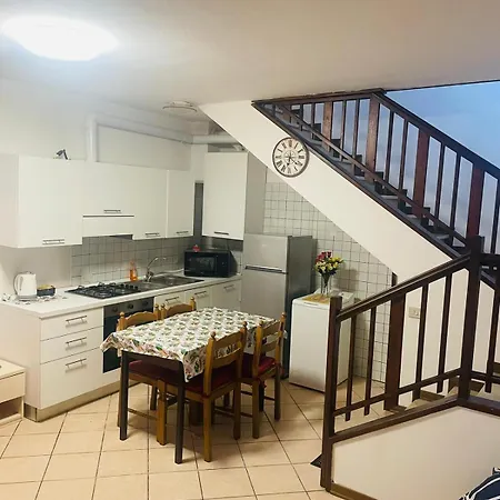 Private House In The Center Of Mestre Exterior photo